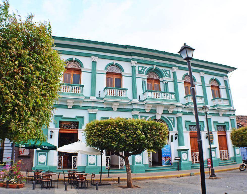 Hotel Dario Granada Bagian luar foto